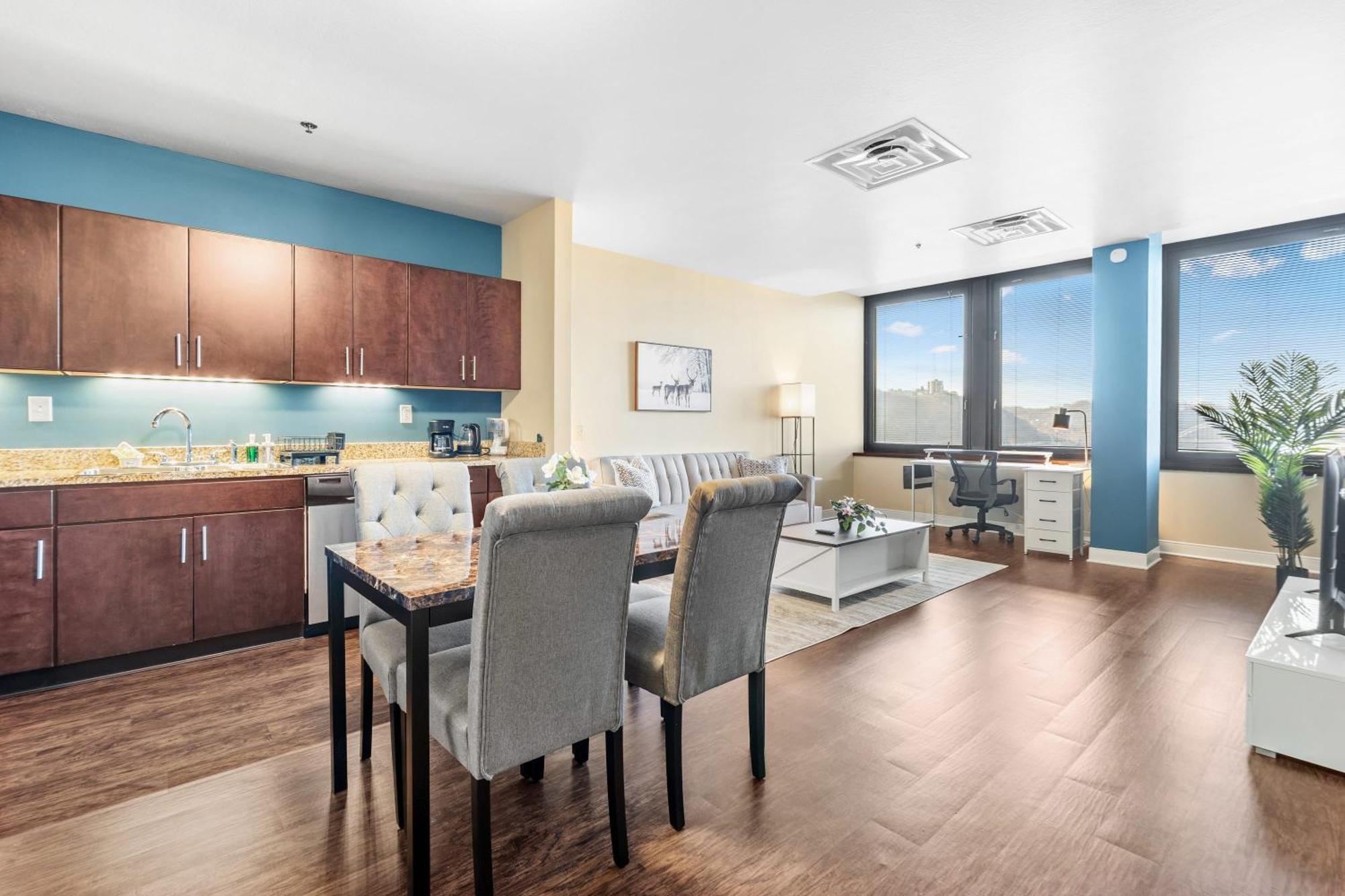 Luxury High Rise 1Bd River Views Downtown Pittsburgh Extérieur photo